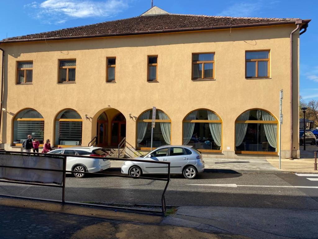 Penzion Venusa Spisska Nova Ves Exterior photo